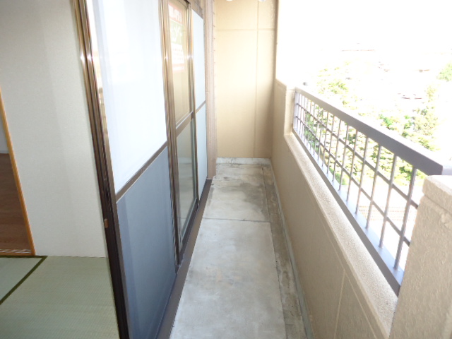 20/30 バルコニー