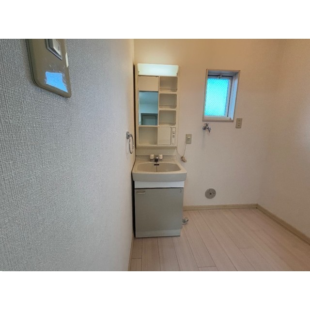 17/23 洗面
