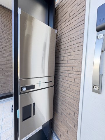 14/16 エントランス