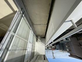 13/20 バルコニー