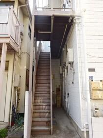 16/16 エントランス