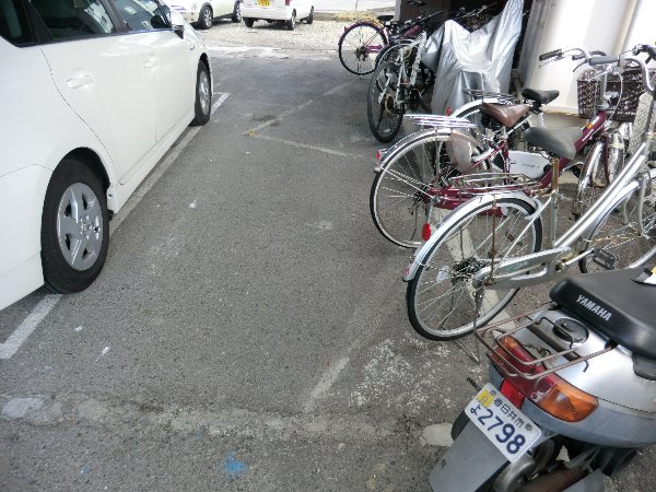 3/10 駐車場