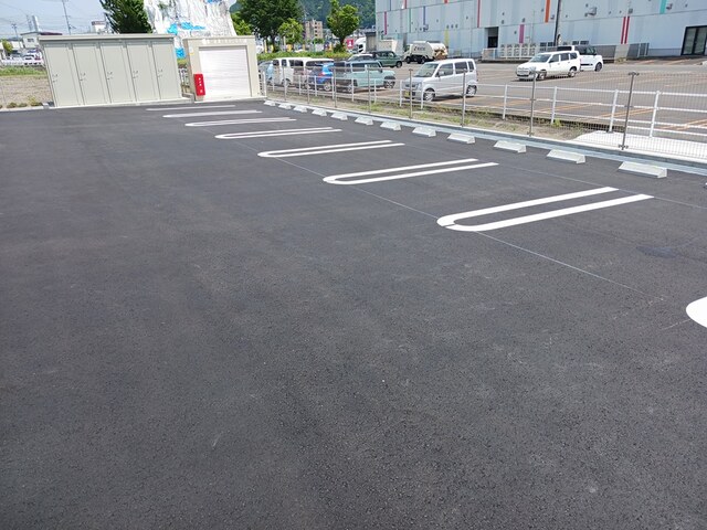14/20 駐車場