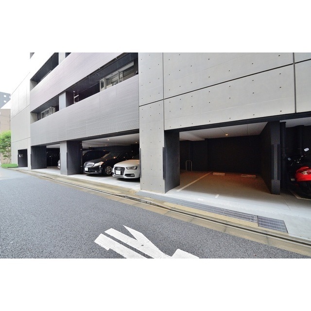 8/17 駐車場
