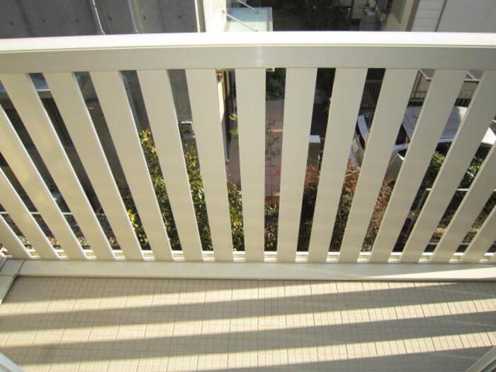 13/22 バルコニー