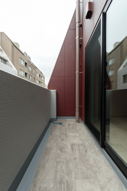 13/21 バルコニー