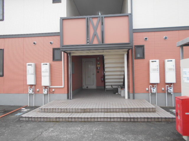 21/29 エントランス