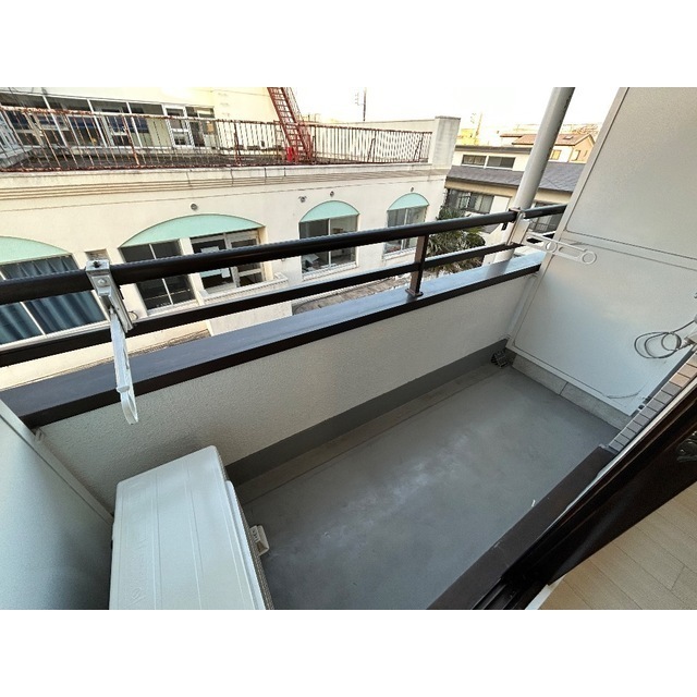 14/19 バルコニー