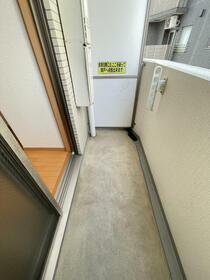 13/16 バルコニー