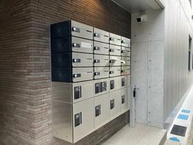 4/4 エントランス