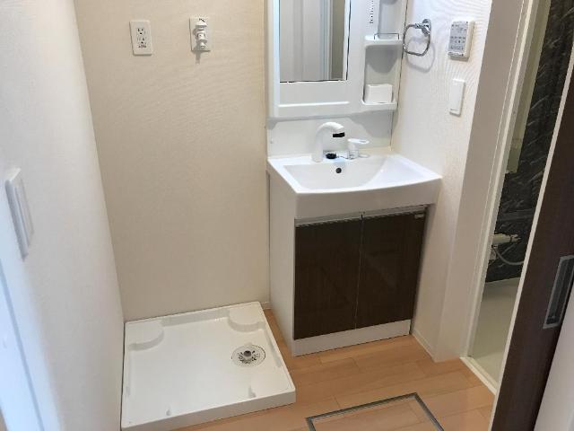 16/26 洗面