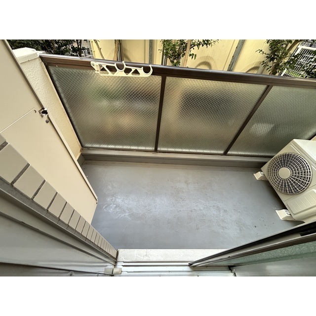 19/30 バルコニー