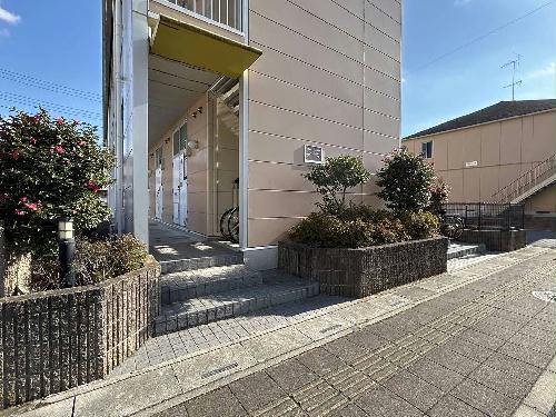 2/3 エントランス