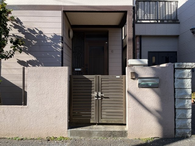 2/3 エントランス