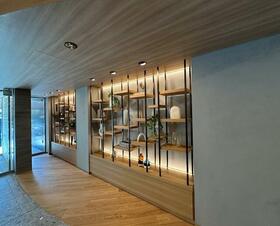 2/2 エントランス