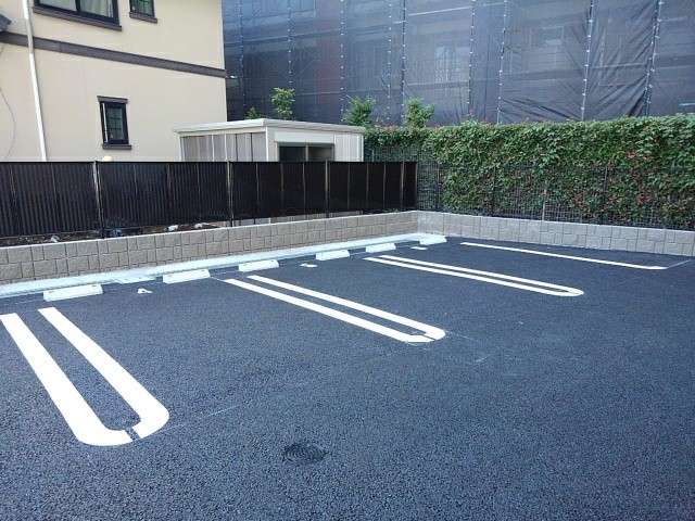 2/10 駐車場