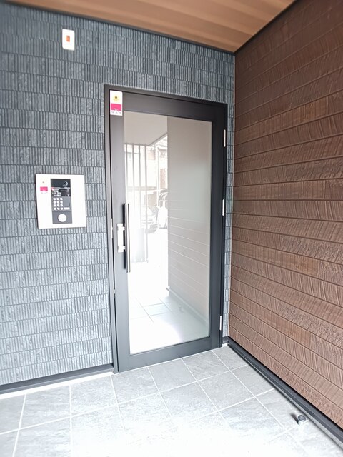 2/8 エントランス