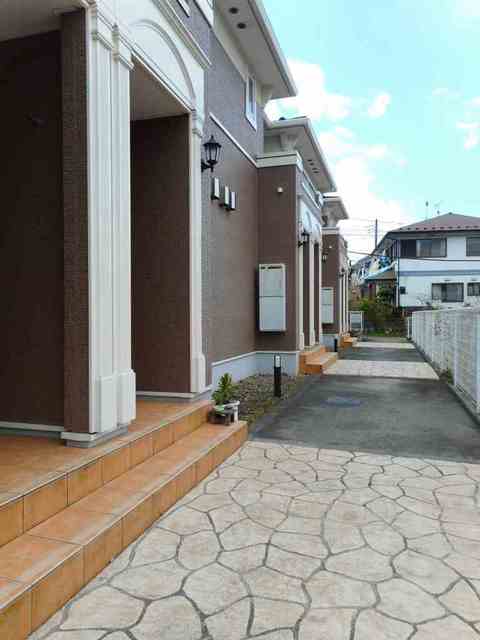 20/29 エントランス