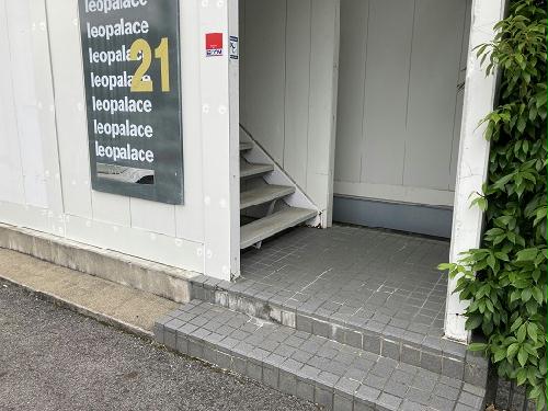 14/14 エントランス