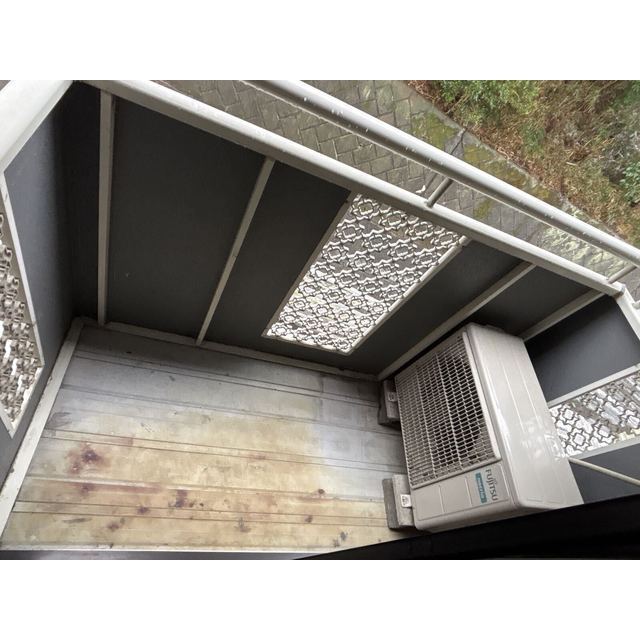 17/23 バルコニー