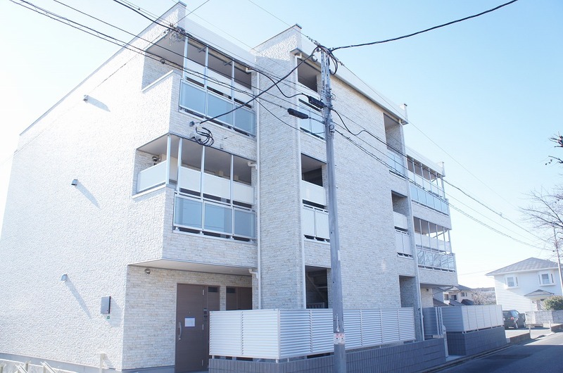 19/19 エントランス