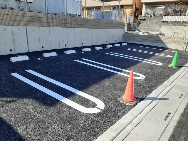 14/30 駐車場