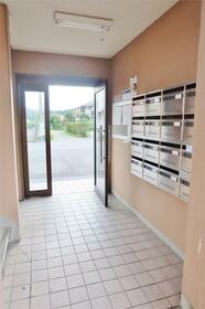 15/16 エントランス