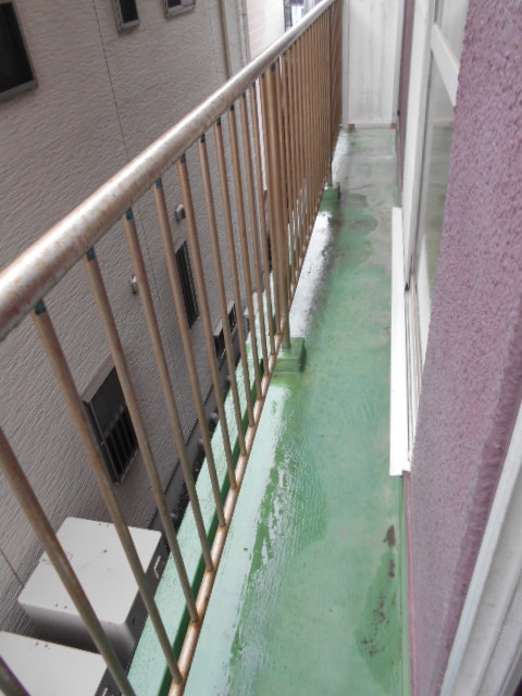 18/24 バルコニー