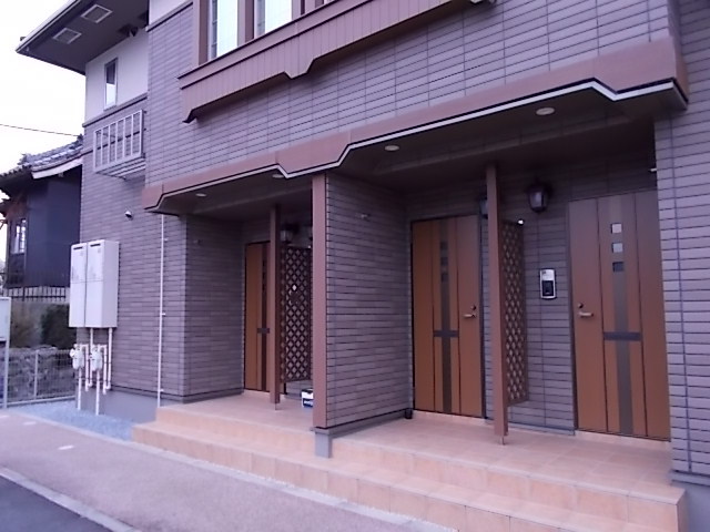 19/26 エントランス