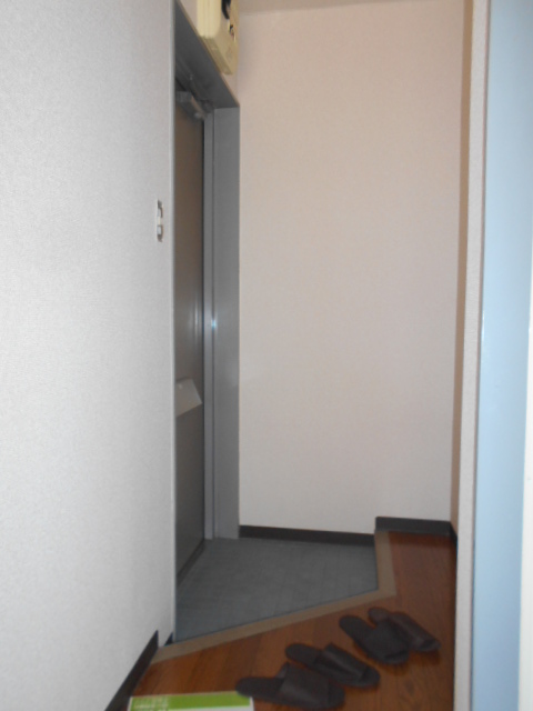 6/22 玄関