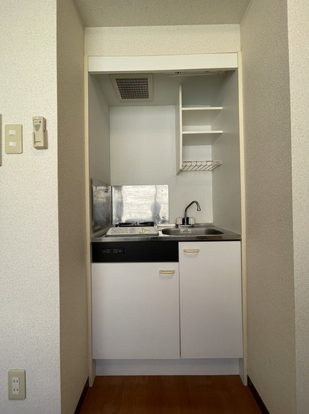 6/10 キッチン