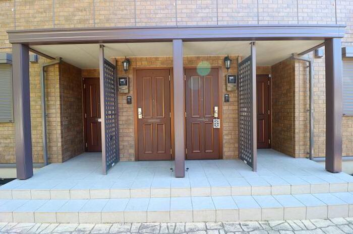 18/20 エントランス