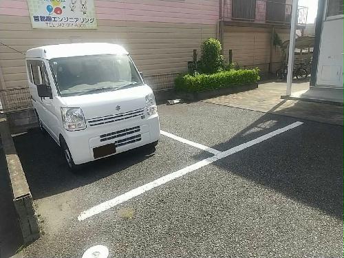 14/23 駐車場