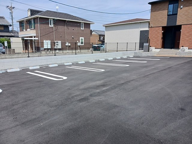 14/20 駐車場