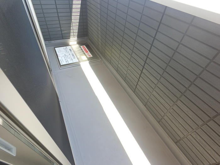 13/16 バルコニー