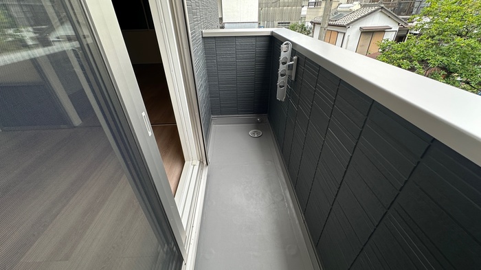 17/20 バルコニー