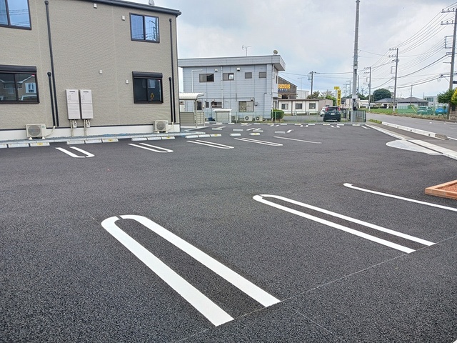 16/22 駐車場