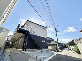 2/2 エントランス