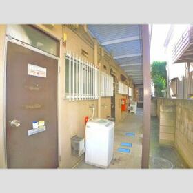 14/15 エントランス