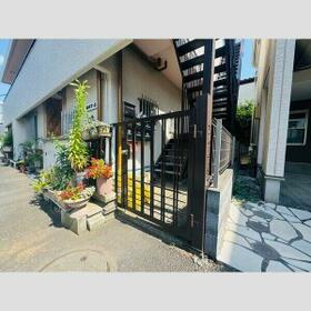 3/3 エントランス