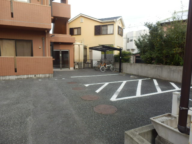 17/21 駐車場