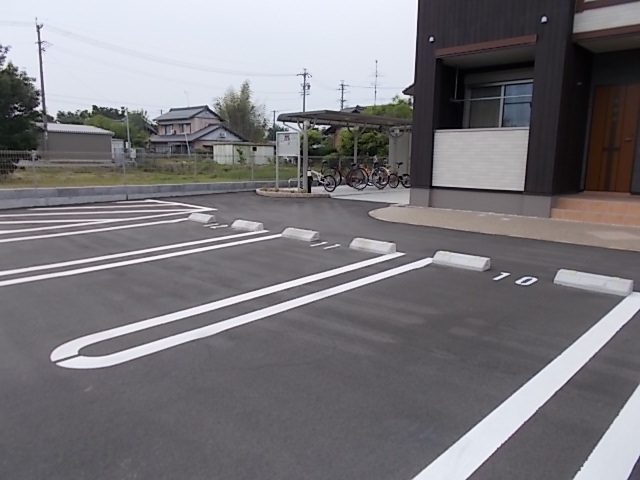 14/20 駐車場