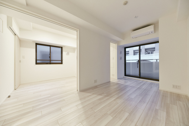 13/30 リビング/ダイニング