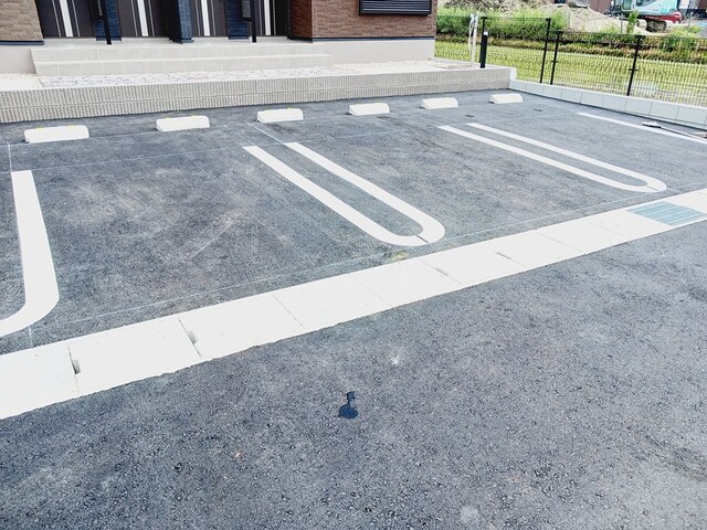 14/20 駐車場