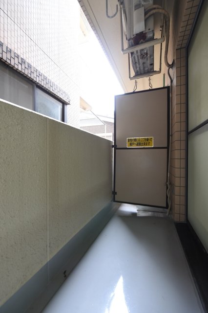 18/28 バルコニー