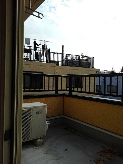 16/28 バルコニー