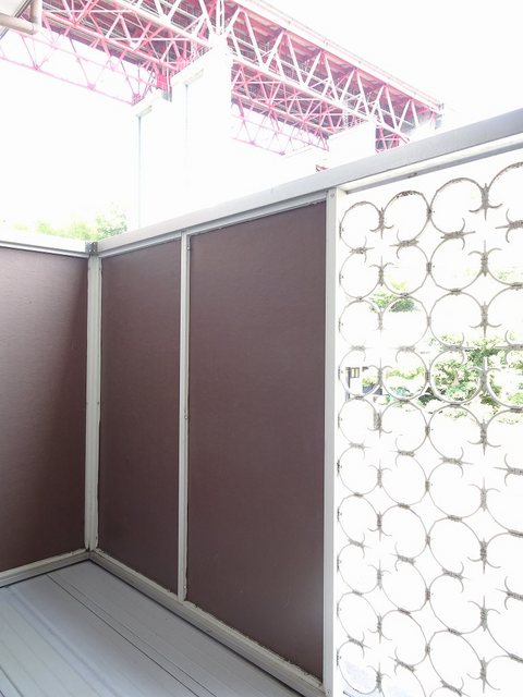 13/22 バルコニー