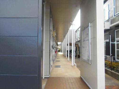 13/22 エントランス