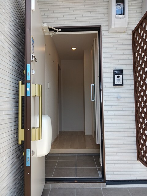 6/20 玄関