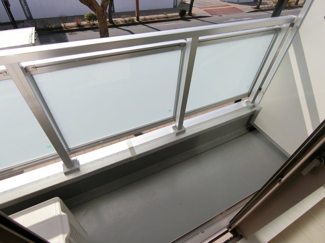 16/19 バルコニー